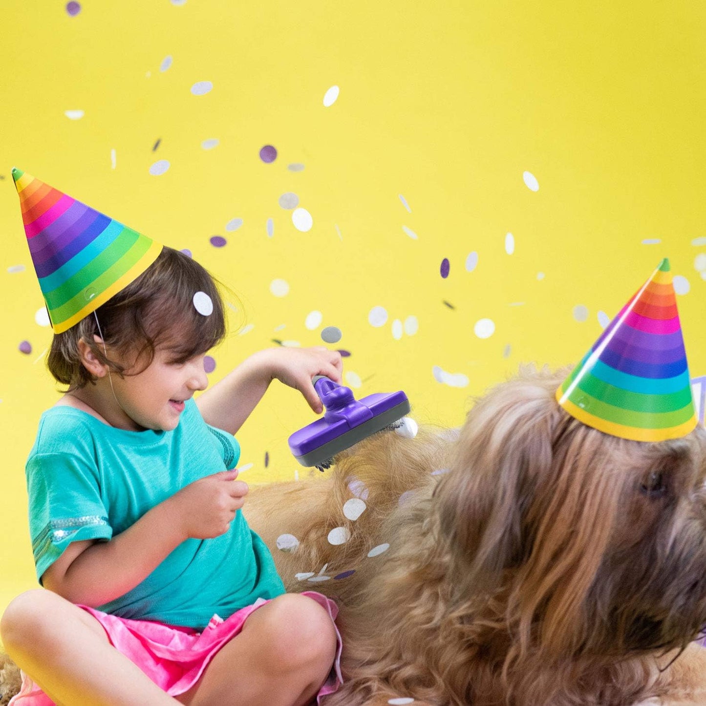 Perie pentru caini si pisici cu buton auto-curatare